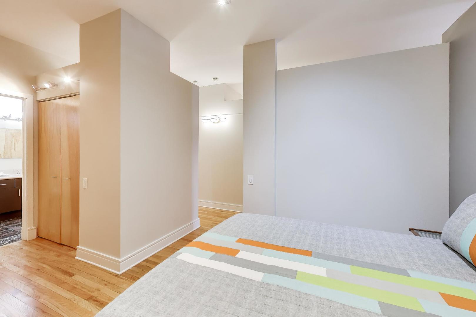 212 West Washington Street Chicago IL 60606