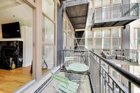 212 West Washington Street Chicago IL 60606