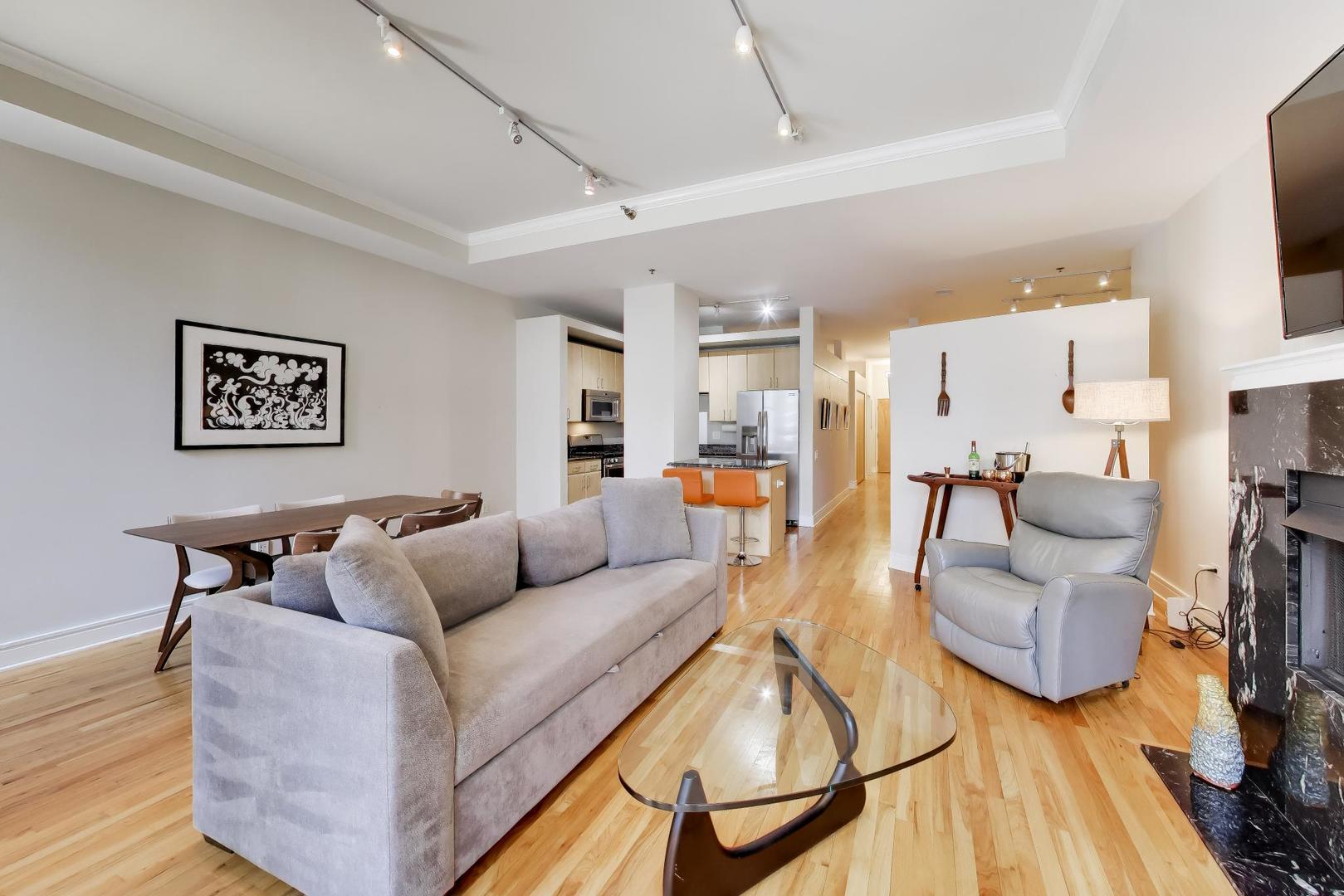 212 West Washington Street Chicago IL 60606