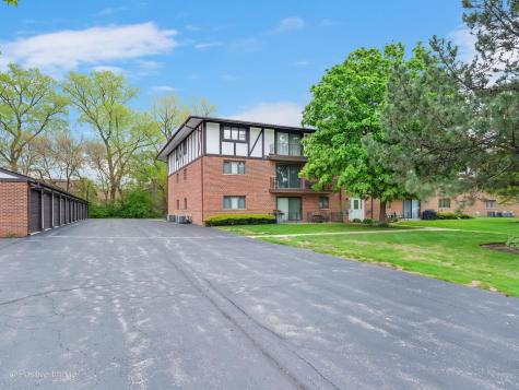 10985 South 84th Avenue Palos Hills IL 60465