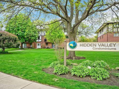 10985 South 84th Avenue Palos Hills IL 60465