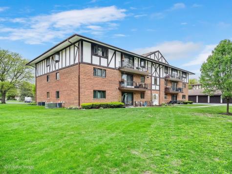 10985 South 84th Avenue Palos Hills IL 60465