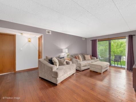 10985 South 84th Avenue Palos Hills IL 60465