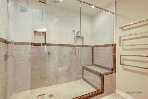 212 Willow Parkway Buffalo Grove IL 60089