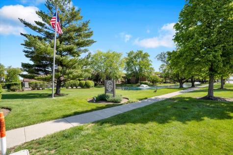 2213 Wharf Drive Woodridge IL 60517