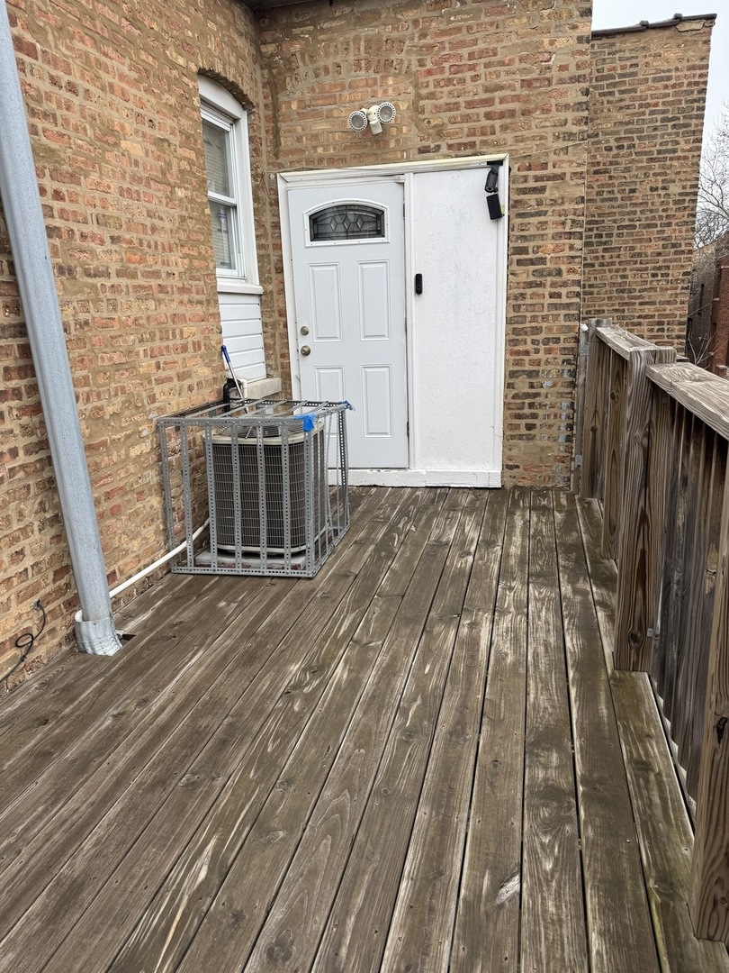 5301 West Le Moyne Street Chicago IL 60651