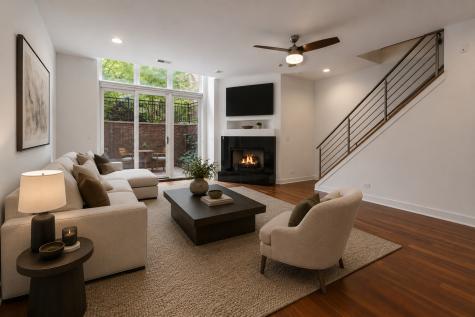 1061 North Marshfield Avenue Chicago IL 60622