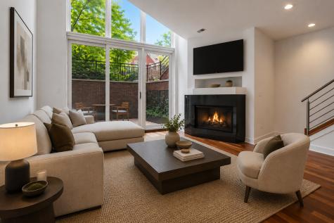 1061 North Marshfield Avenue Chicago IL 60622