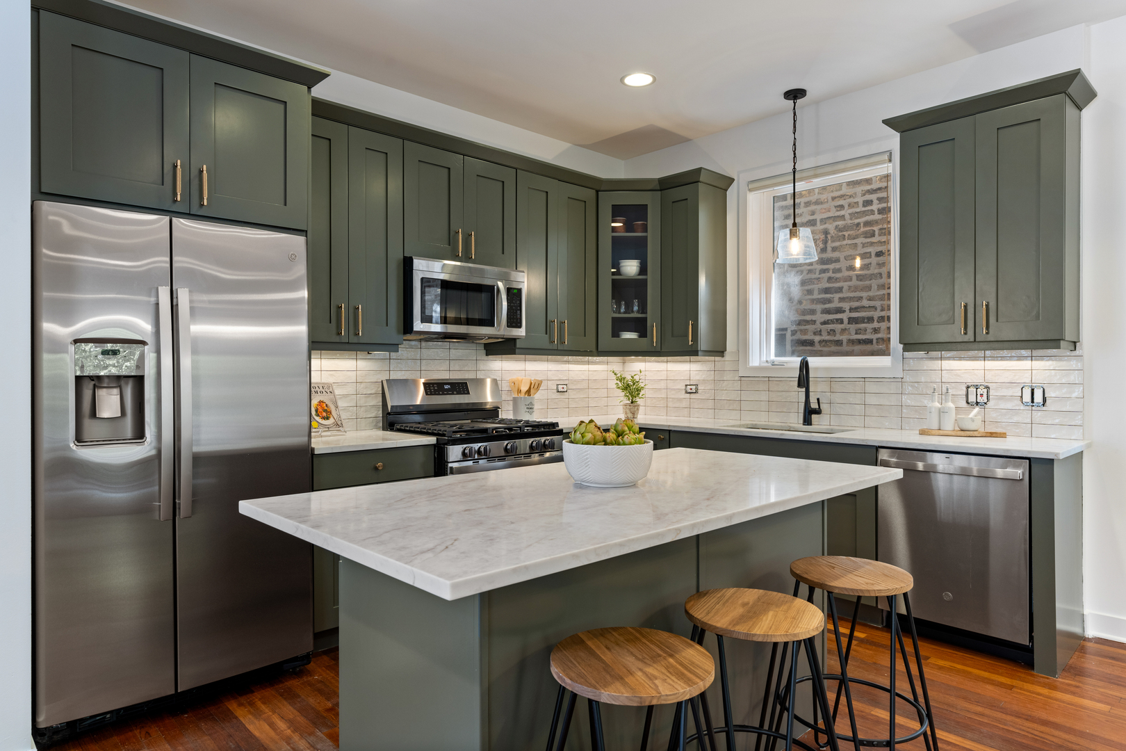 1061 North Marshfield Avenue Chicago IL 60622