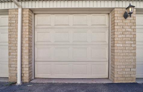 6655 West 64th Place Chicago IL 60638