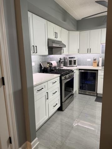 6655 West 64th Place Chicago IL 60638