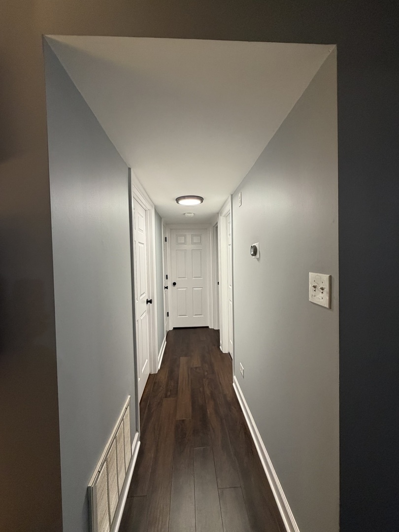 6655 West 64th Place Chicago IL 60638