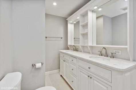 2053 North Racine Avenue Chicago IL 60614
