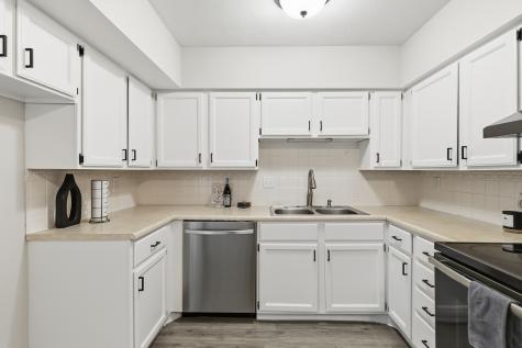 5102 25TH Ave Court Moline IL 61265
