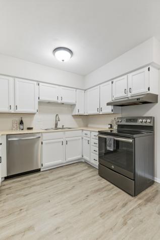 5102 25TH Ave Court Moline IL 61265