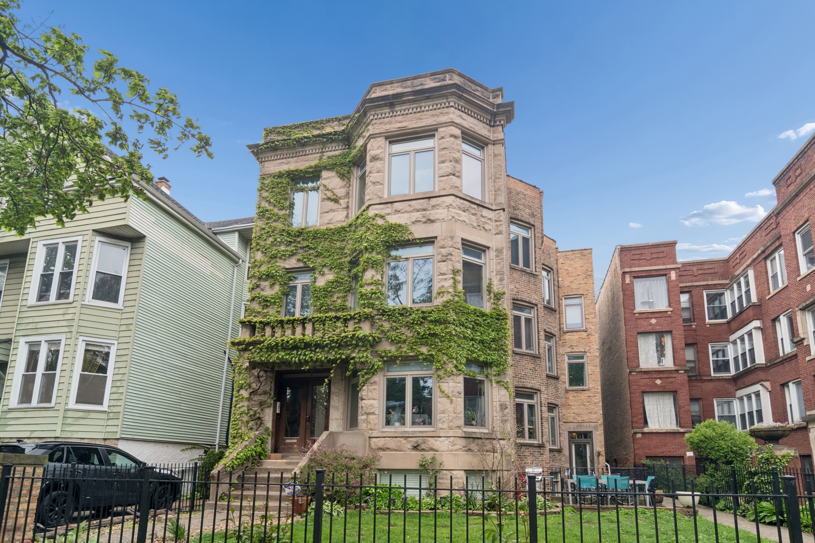 1234 West Winnemac Avenue Chicago IL 60640