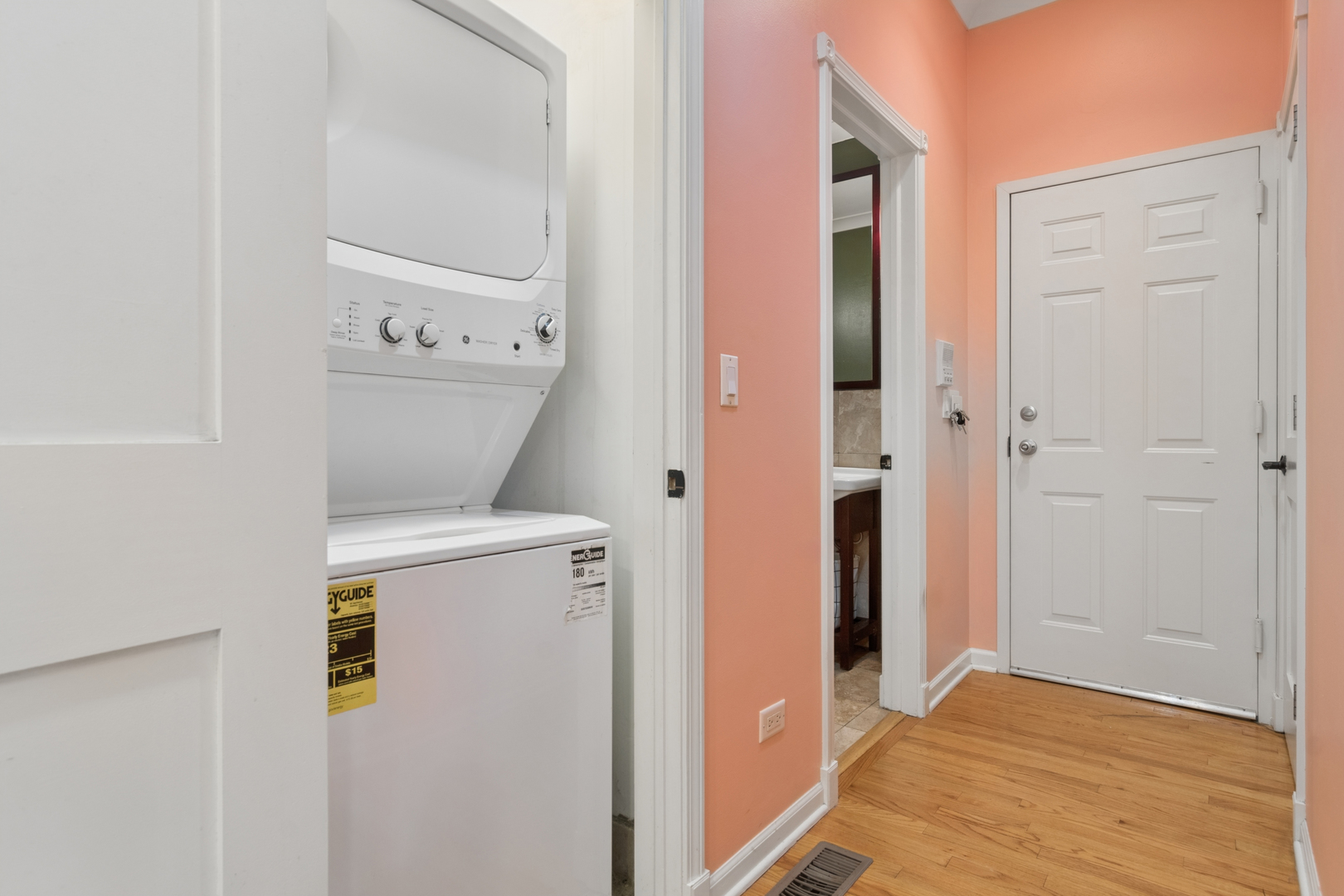 1234 West Winnemac Avenue Chicago IL 60640