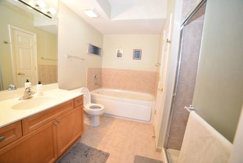 365 Graceland Avenue Des Plaines IL 60016