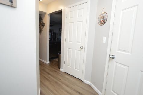 1716 Pine Street Mchenry IL 60051