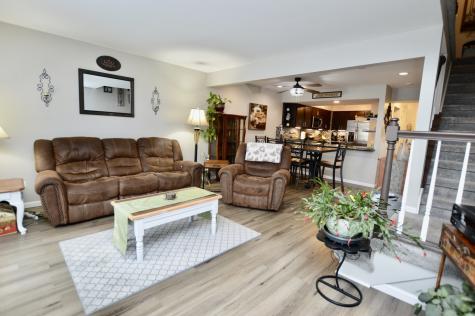 1716 Pine Street Mchenry IL 60051