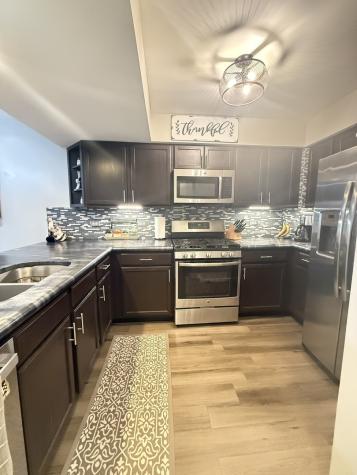 1716 Pine Street Mchenry IL 60051