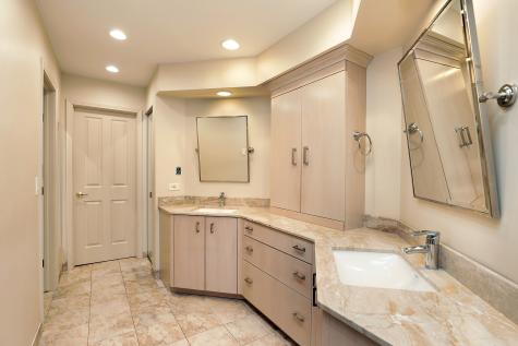 301 Princeton Lane Glenview IL 60026