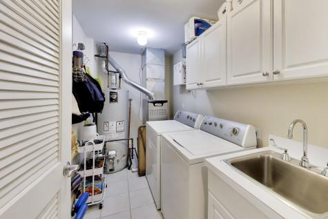 2912 North Sheffield Avenue Chicago IL 60657