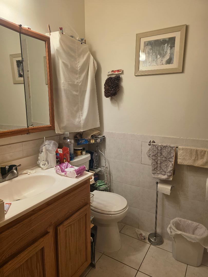 266 West 24th Place Chicago IL 60616