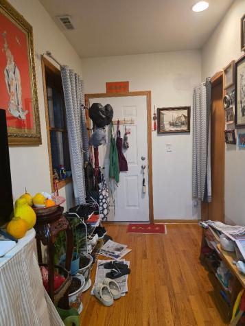 266 West 24th Place Chicago IL 60616