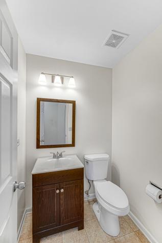 2588 Dickens Court Aurora IL 60503