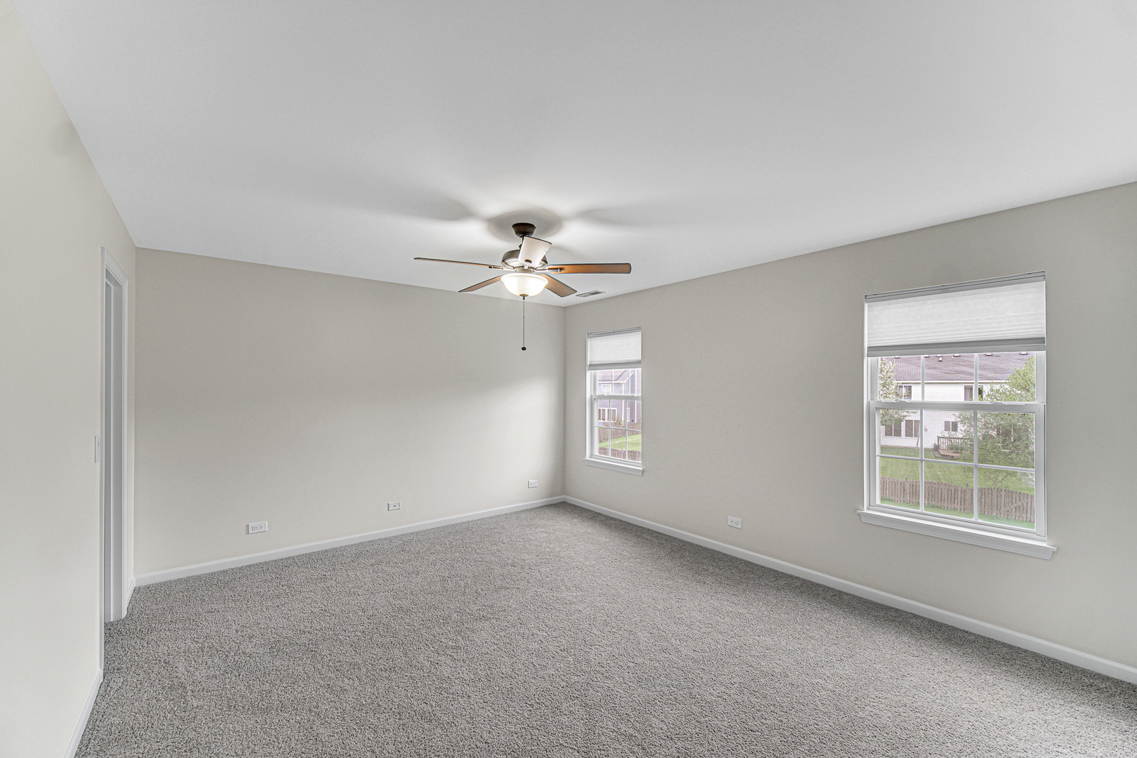 2588 Dickens Court Aurora IL 60503