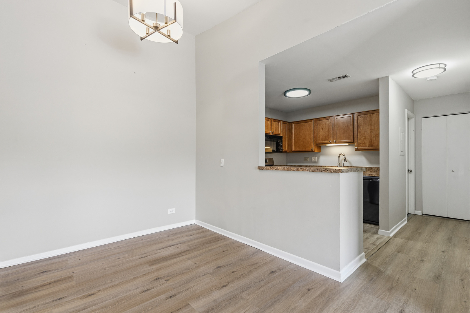 1312 Mc Dowell Road Naperville IL 60563