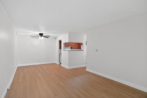 3235 South Manor Drive Lansing IL 60438