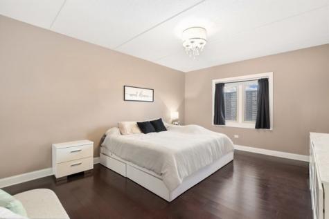 8727 West Bryn Mawr Avenue Chicago IL 60631