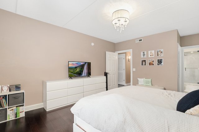 8727 West Bryn Mawr Avenue Chicago IL 60631
