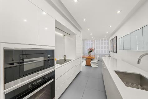860 North Lake Shore Drive Chicago IL 60611