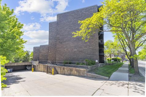 5019 Mulford Street Skokie IL 60077