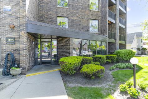 5019 Mulford Street Skokie IL 60077