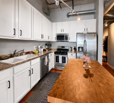 933 West Van Buren Street Chicago IL 60607