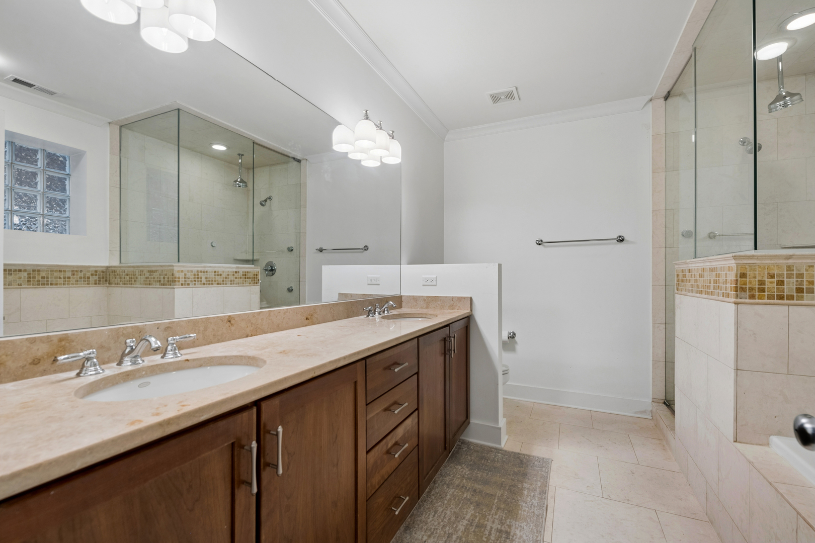 2723 North Dayton Street Chicago IL 60614