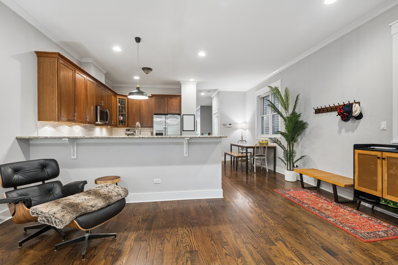 2723 North Dayton Street Chicago IL 60614