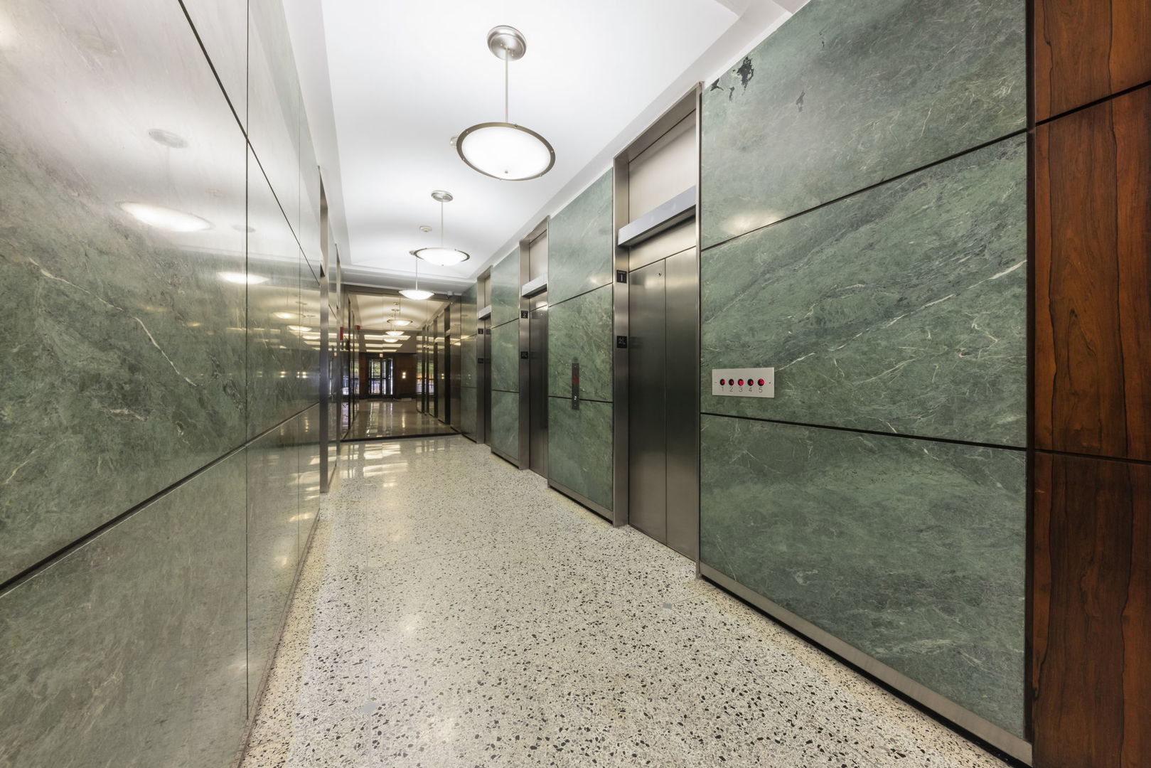 535 North Michigan Avenue Chicago IL 60611
