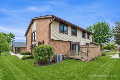 8325 Portsmouth Drive Darien IL 60561