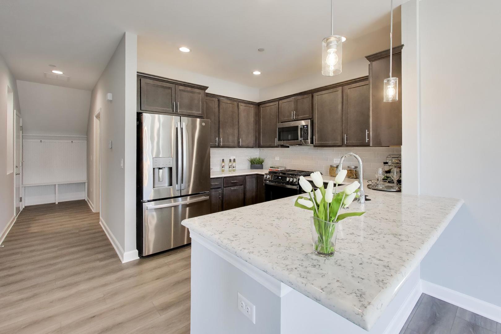 270 Masters Drive Addison IL 60101