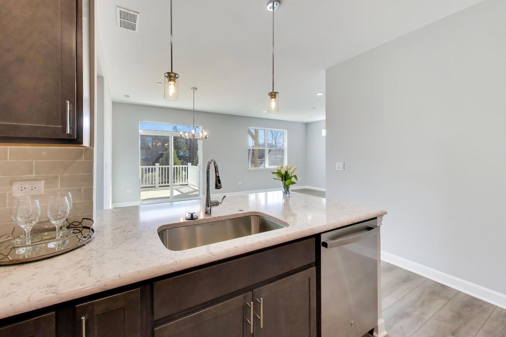 270 Masters Drive Addison IL 60101