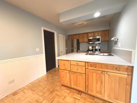 210 East Fountainview Lane Lombard IL 60148