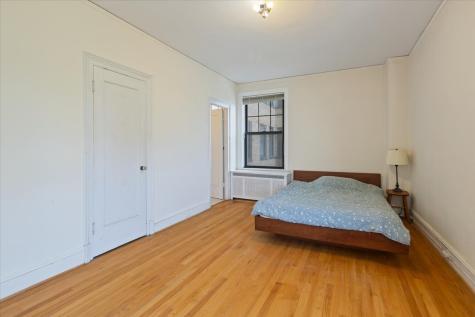 7321 South South Shore Drive Chicago IL 60649