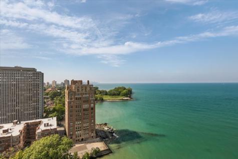 7321 South South Shore Drive Chicago IL 60649