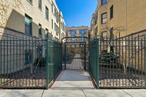 7035 North Sheridan Road Chicago IL 60626