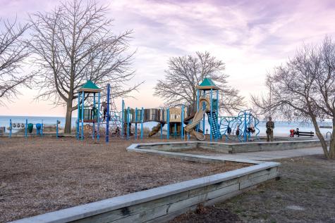 7035 North Sheridan Road Chicago IL 60626